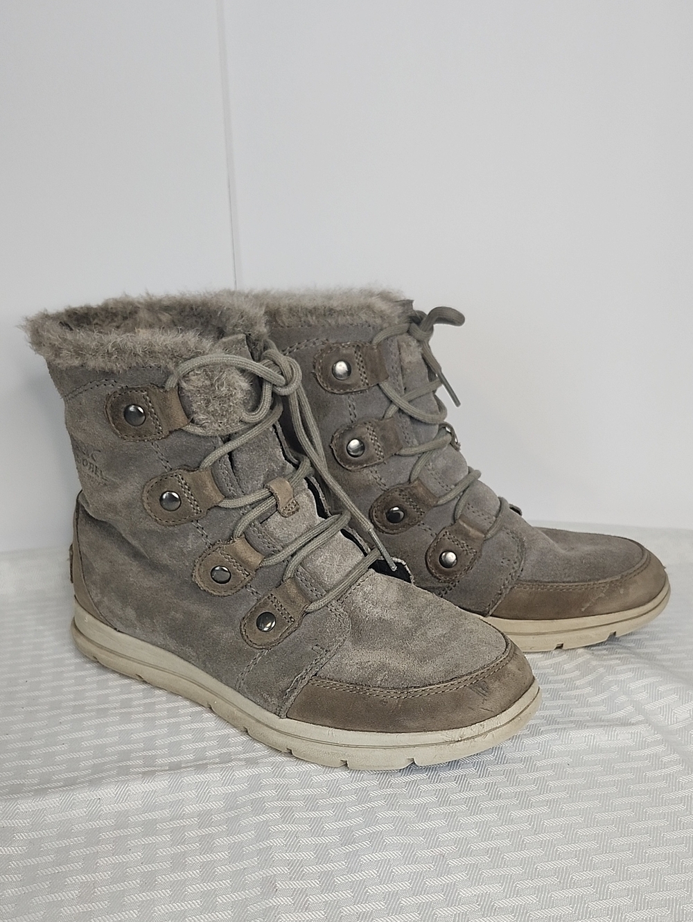 Sorel Boots Leather Faux Fur Ankle